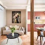 Superb Air-Conditioned Apartment In The Heart Of The Marais